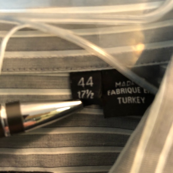 Hugo Boss Men’s Dress Shirt NWOT - Picture 3 of 8